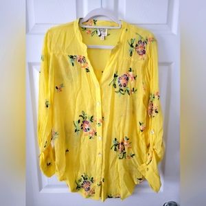 Lightweight gauze fabric embroidered floral blouse